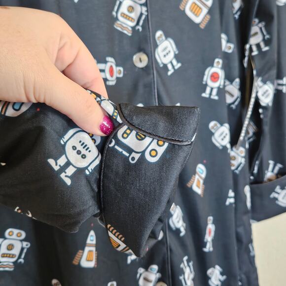 Modcloth x Breakfast for Dinner Long Sleeve Sleep Shirt Robot Print Womens Small - Picture 7 of 9